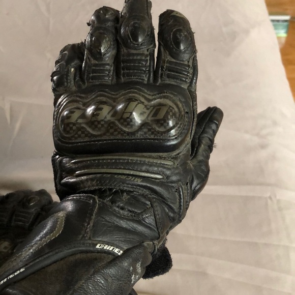 Leather motorcycle gloves - Picture 7 of 8